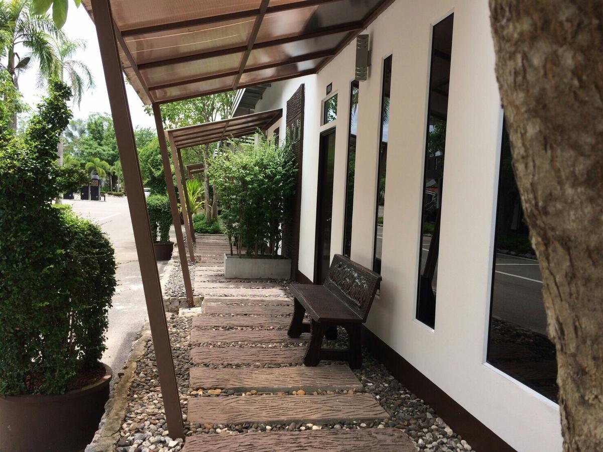River Nature Hotel Surat Thani Exterior photo